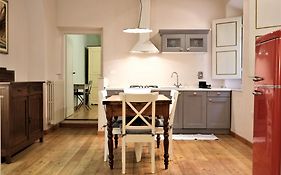 Wine Apartments Florence Nebbiolo